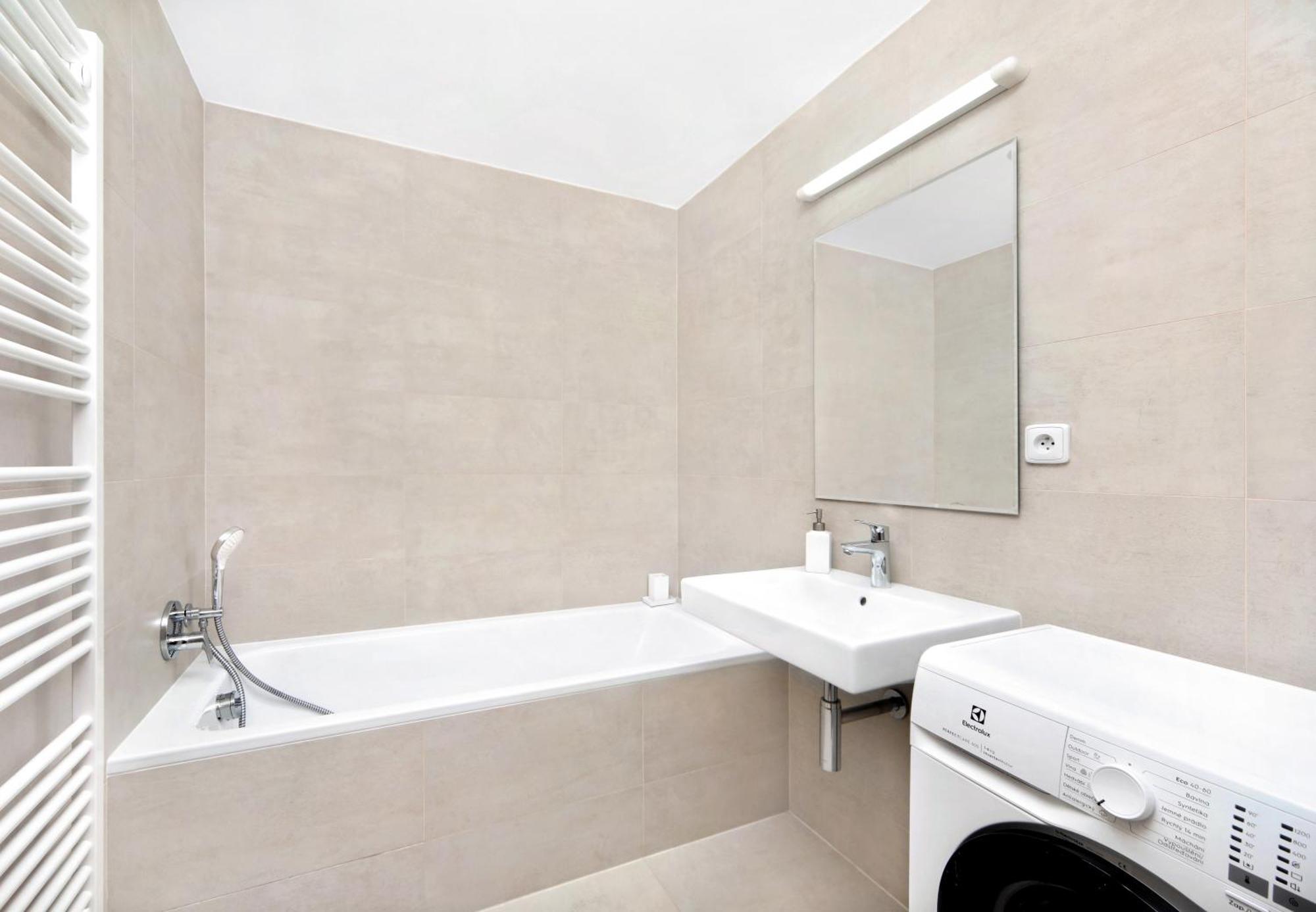 Apartment Bile Labe 38 ชปินด์เลอรูฟ มลิน ภายนอก รูปภาพ